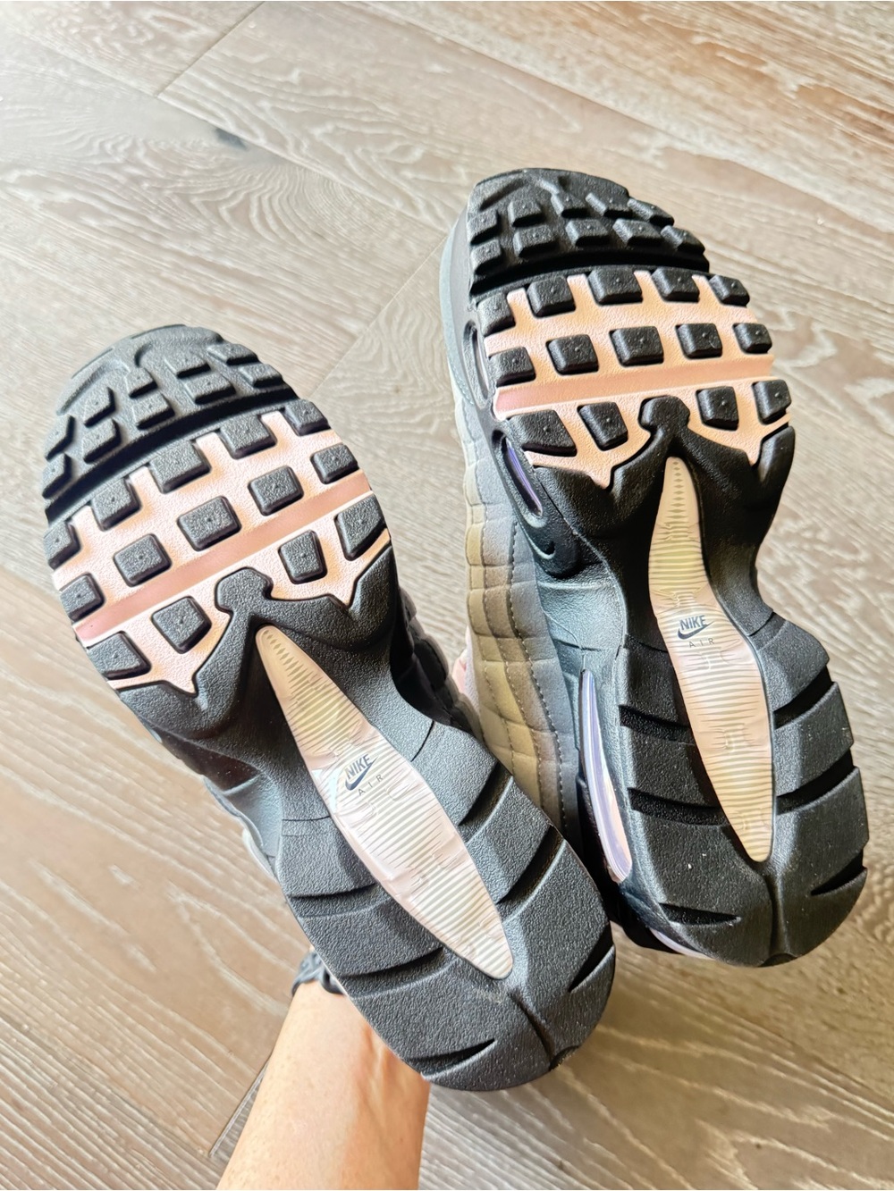Nike Air Max 95 Big Bubble Sneakers - Picture 8 of 11